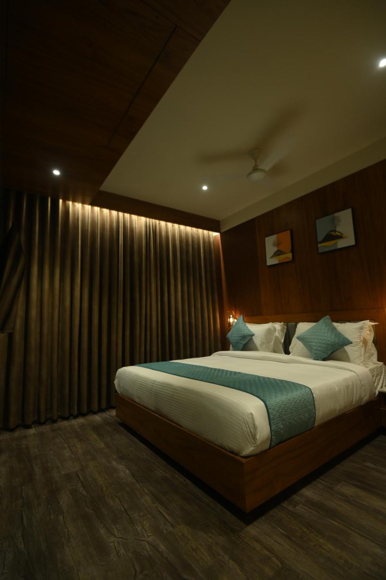 Kings Kraft Tremezzo Inn, Somnāth Dış mekan fotoğraf